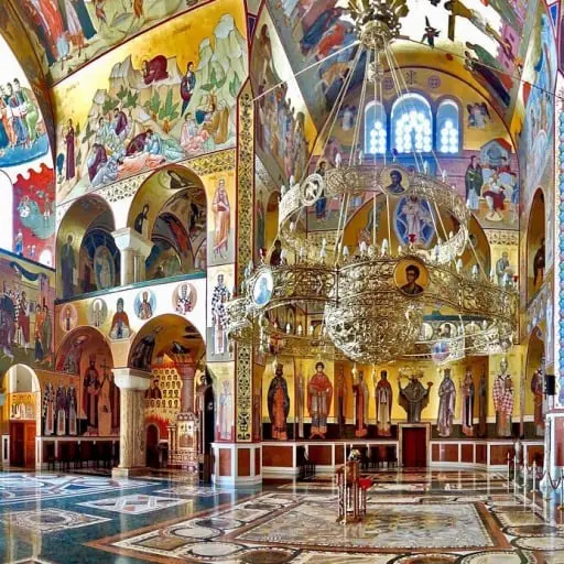 Экскурсии в Черногории - Храм в Подгорице